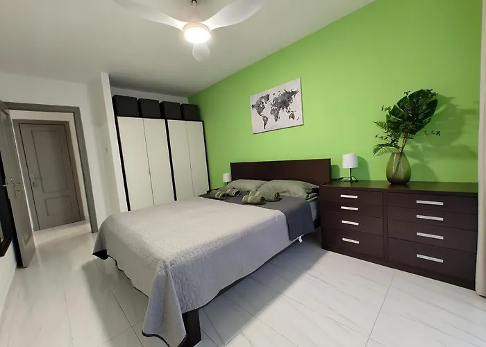 Διαμέρισμα Ocean Retreat With Terrace And Tennis